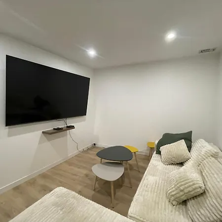 Maison De Renovee - Carc'apparts - Terrasse * 카르카손