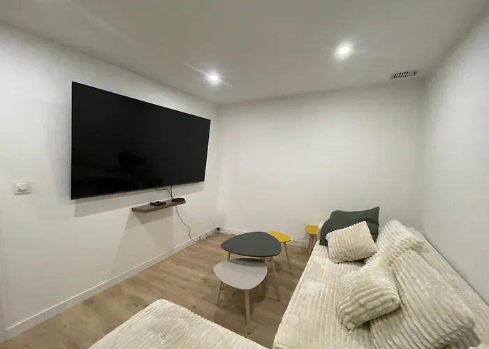 Maison De Renovee - Carc'apparts - Terrasse * 카르카손